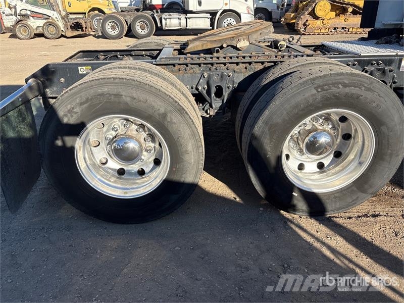 Kenworth T680 Nyergesvontatók