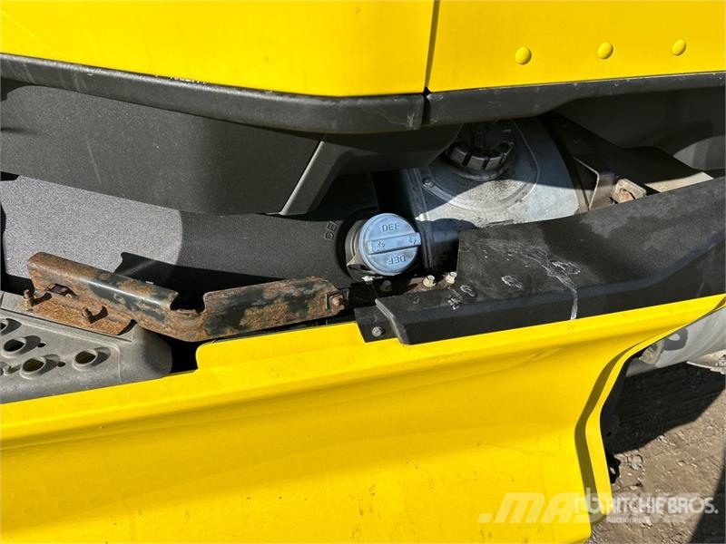 Kenworth T680 Truck Tractor Units