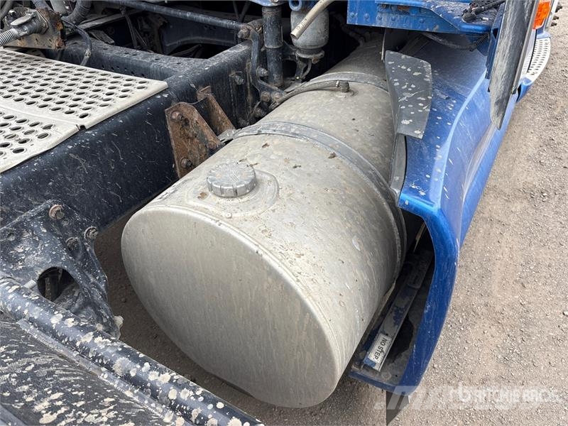 Kenworth T680 Седельные тягачи