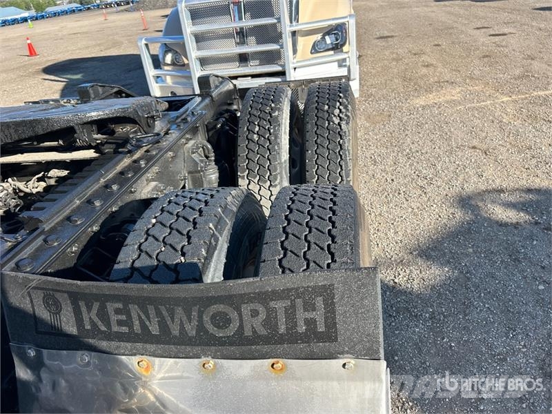 Kenworth T680 Tractor Units