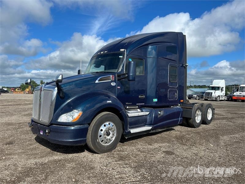 Kenworth T680 Tractor Units