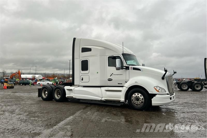 Kenworth T680 Truck Tractor Units