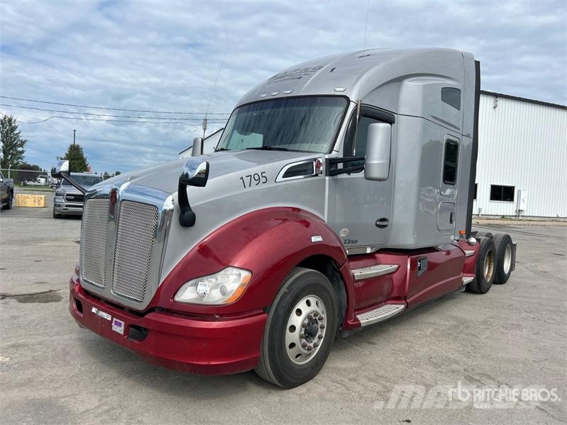 Kenworth T680 Vetopöytäautot