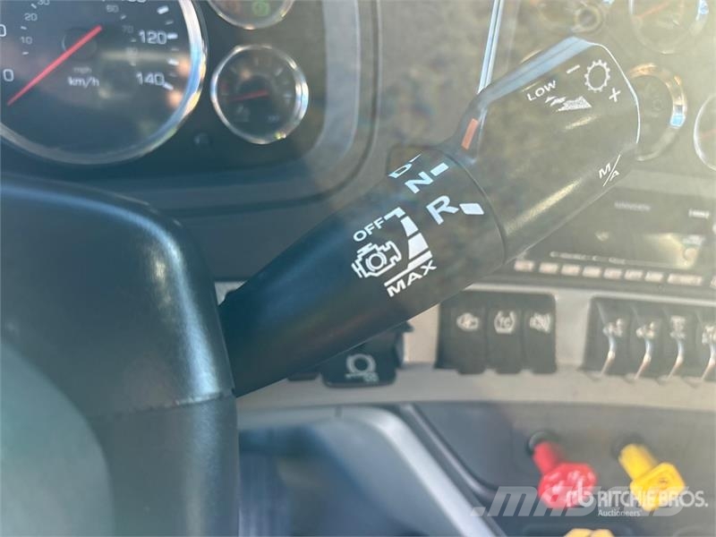 Kenworth T680 牵引车
