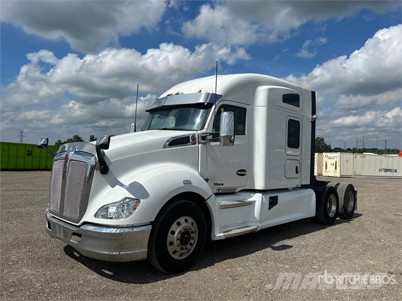 Kenworth T680 Prime Movers