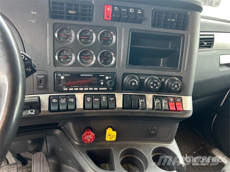 Kenworth T680 Sattelzugmaschinen