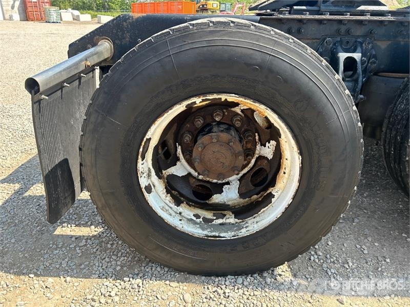 Kenworth T680 Vetopöytäautot