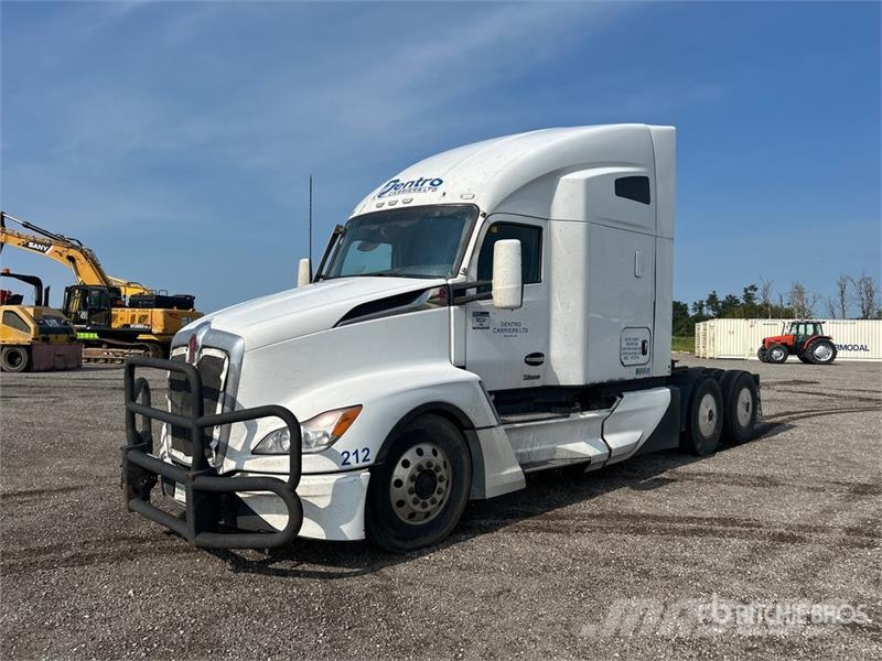 Kenworth T680 Vetopöytäautot