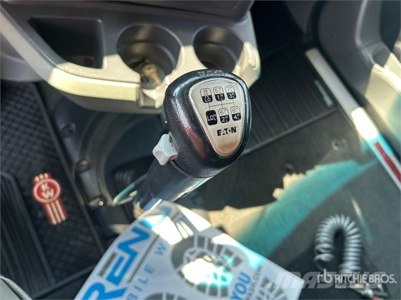 Kenworth T680 Vetopöytäautot