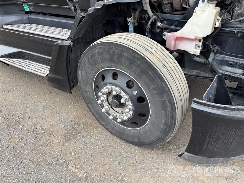 Kenworth T680 Влекачи