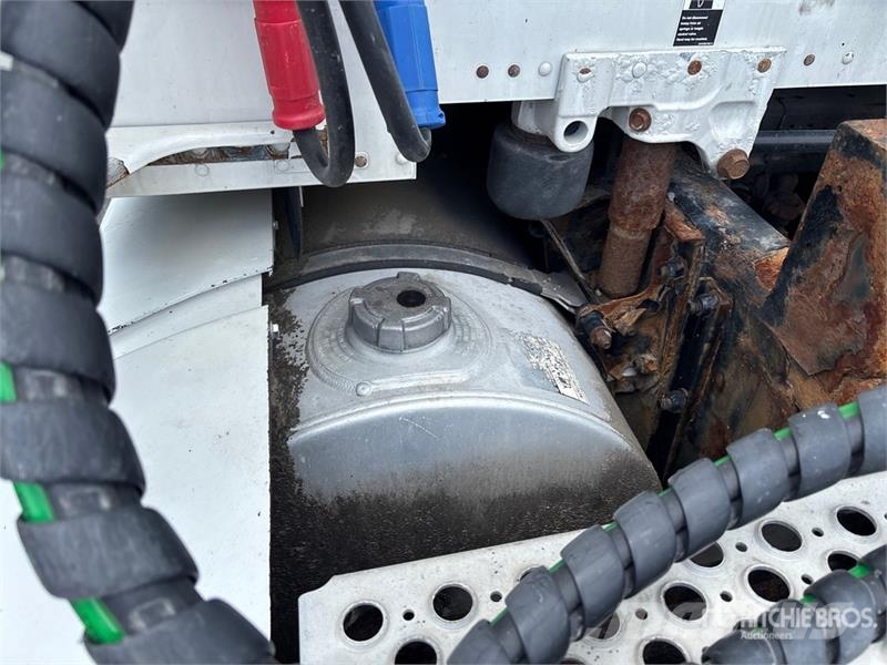 Kenworth T680 وحدات الجر