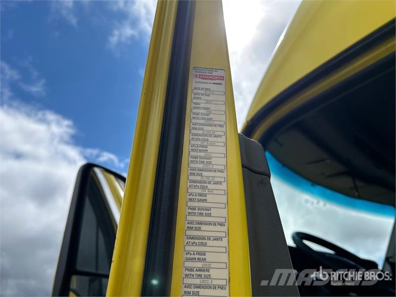 Kenworth T680 Vetopöytäautot