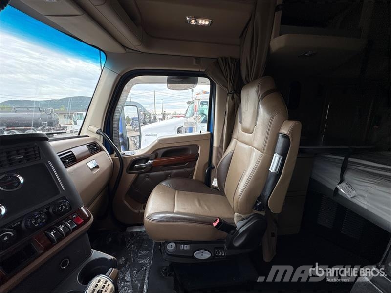 Kenworth T680 Седельные тягачи