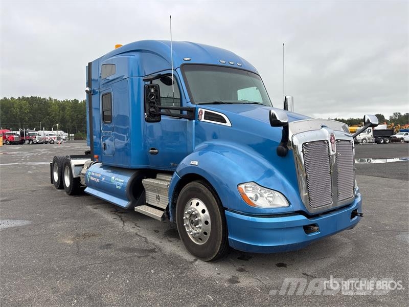Kenworth T680 Vetopöytäautot