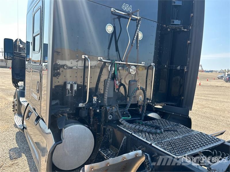 Kenworth T680 Vetopöytäautot