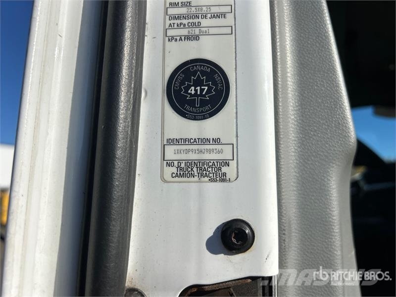 Kenworth T680 6x4 T/A Day Cab Truck Tractor (Inoperable) Tractor Units