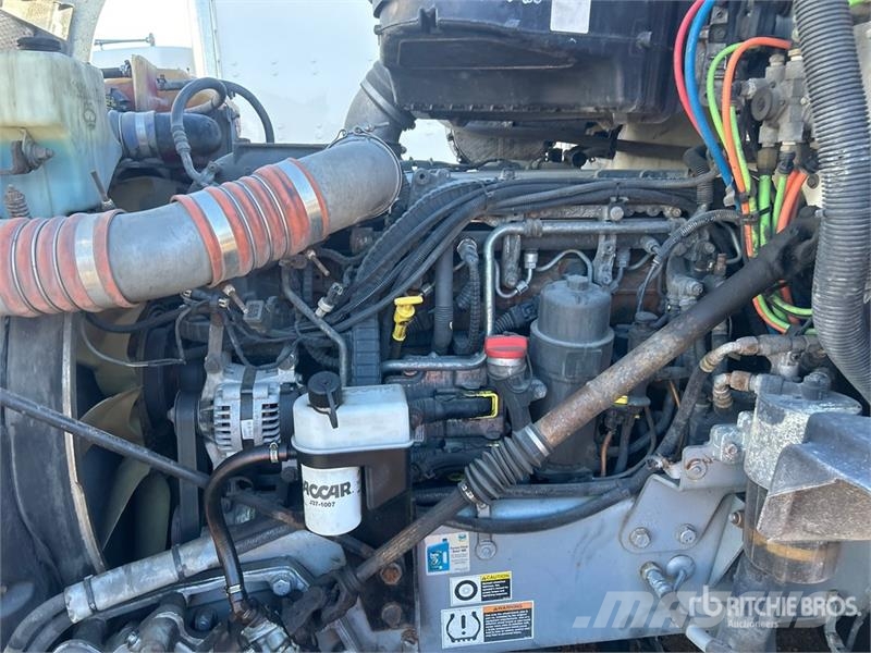 Kenworth T680 6x4 T/A Day Cab Truck Tractor (Inoperable) Truck Tractor Units