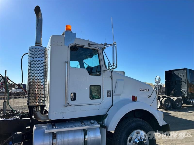 Kenworth T800 وحدات الجر