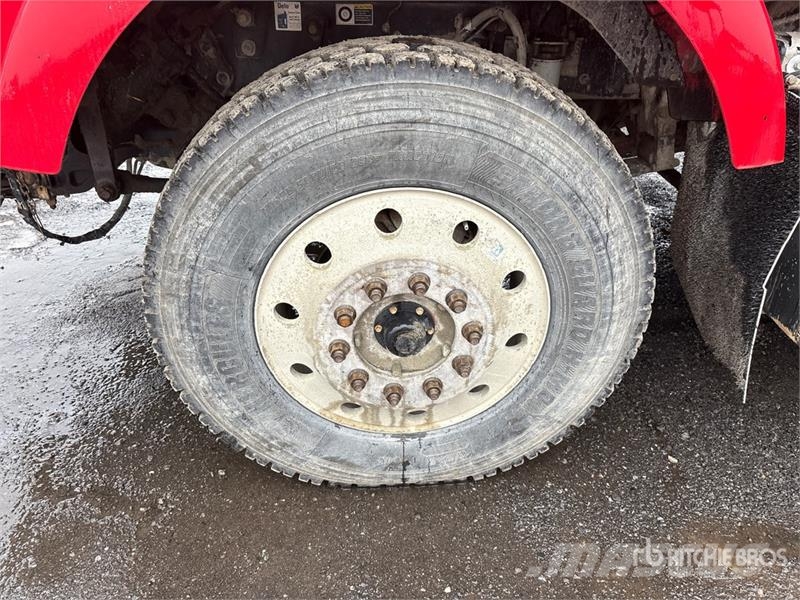 Kenworth T800 Motrici e Trattori Stradali