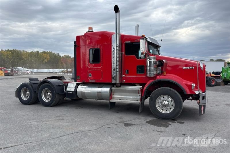 Kenworth T800 Седельные тягачи