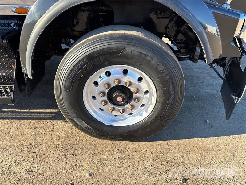 Kenworth T800 Tractor Units