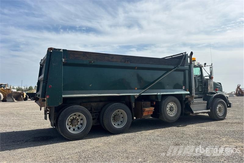 Kenworth T800 傾卸式卡車