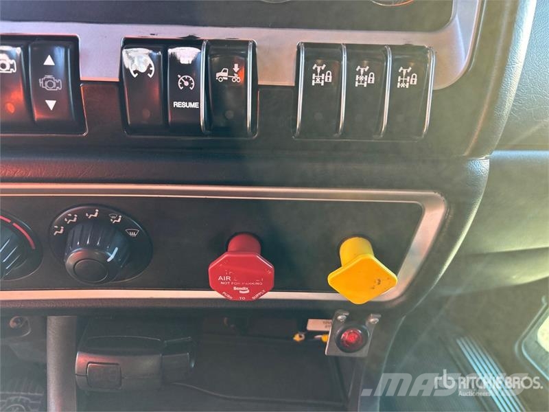 Kenworth T800 Tractor Units