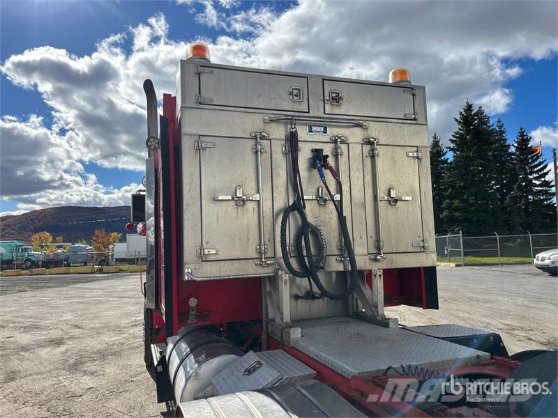 Kenworth T800 وحدات الجر