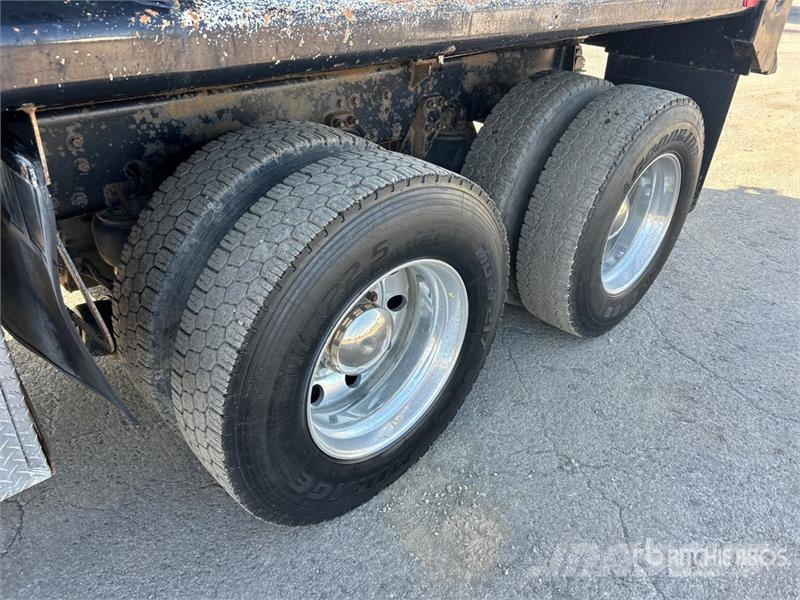Kenworth T800 Tipper trucks