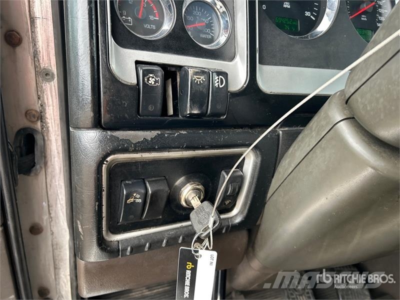 Kenworth T800 Влекачи