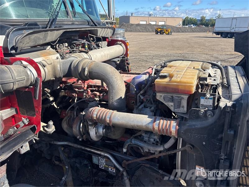 Kenworth T800 Vetopöytäautot
