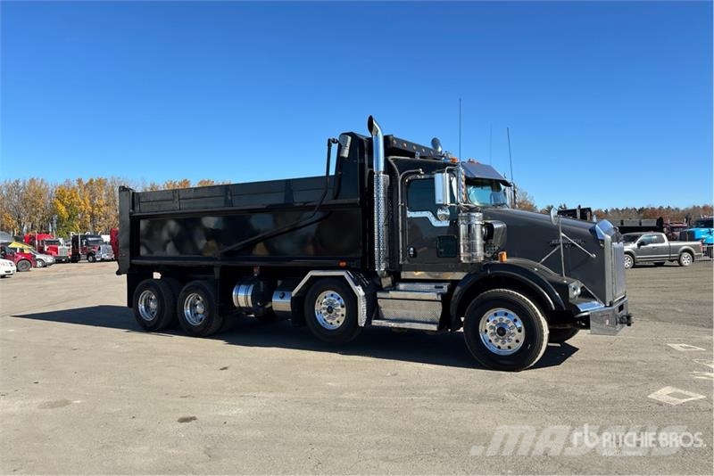 Kenworth T800 Pašizgāzējs