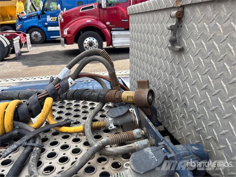 Kenworth T800 Prime Movers