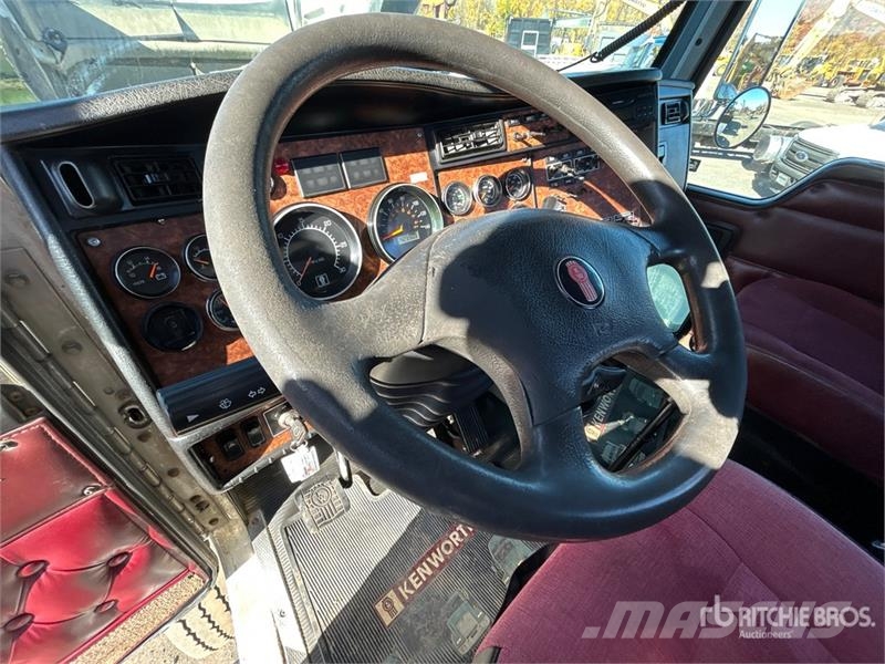 Kenworth T800 وحدات الجر