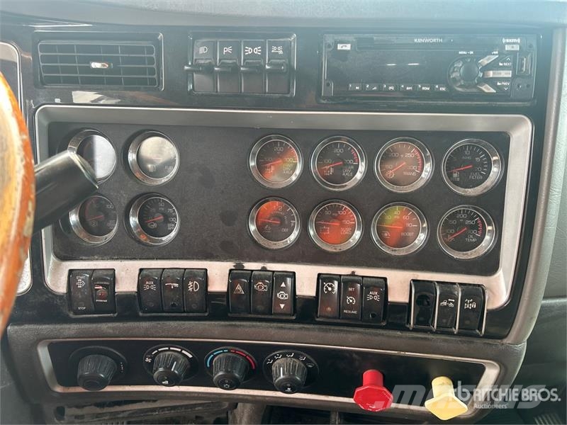 Kenworth T800 Prime Movers