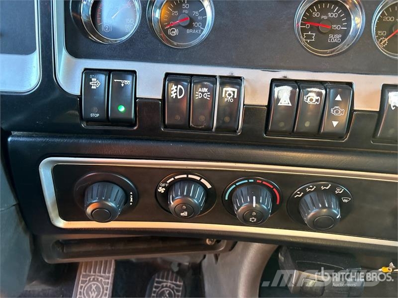 Kenworth T800 Tractor Units