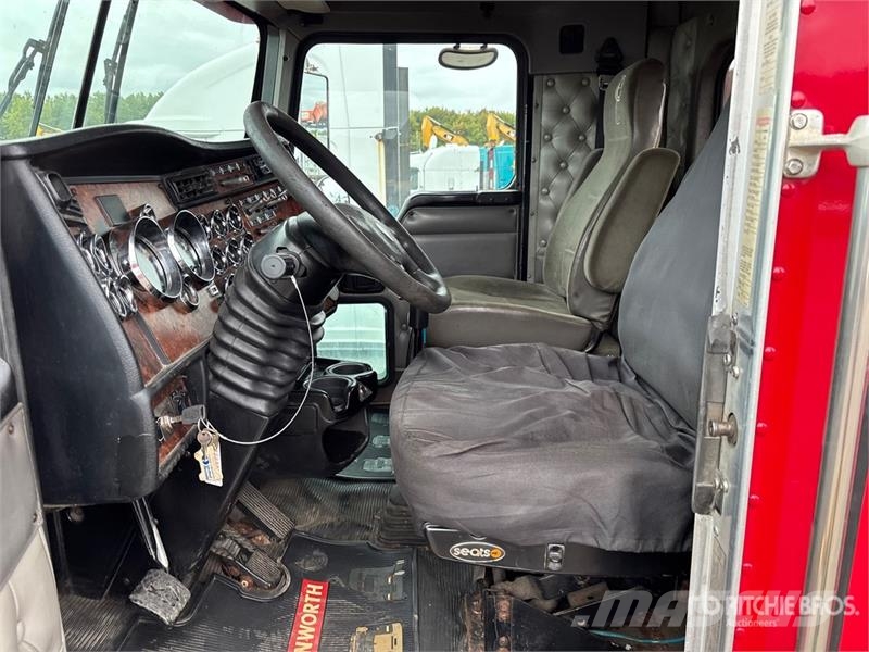 Kenworth T800 Puksiirid