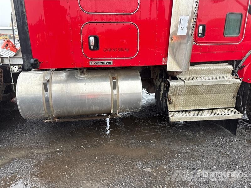 Kenworth T800 Motrici e Trattori Stradali
