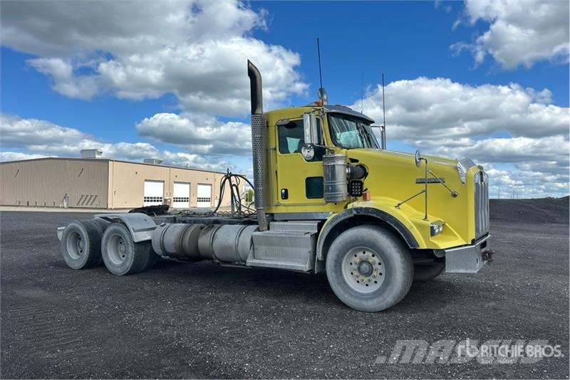 Kenworth T800 Vetopöytäautot