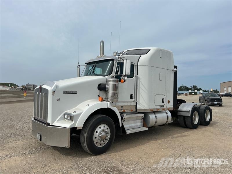 Kenworth T800 Prime Movers