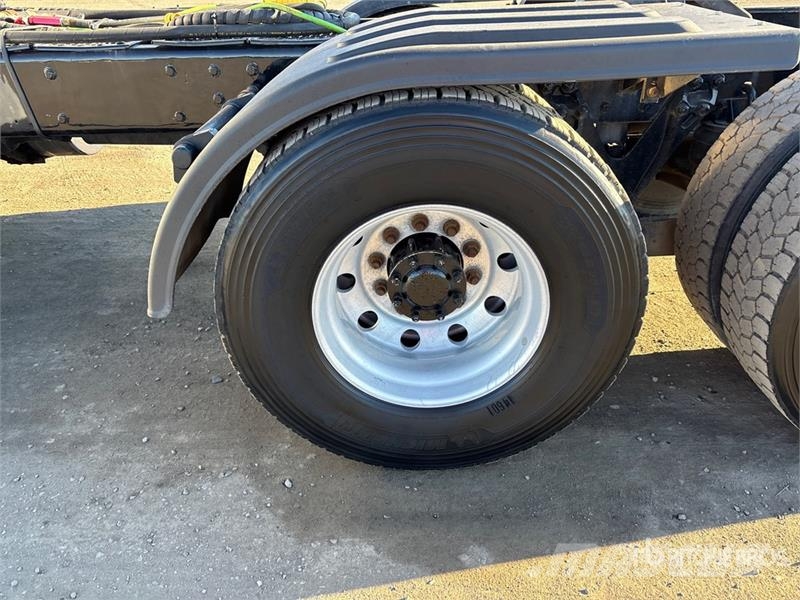 Kenworth T800 Tractor Units
