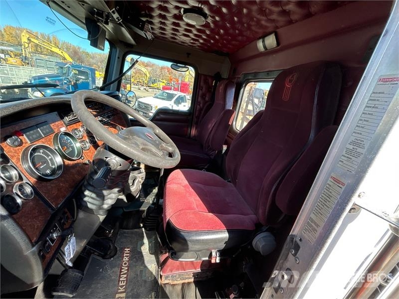 Kenworth T800 وحدات الجر