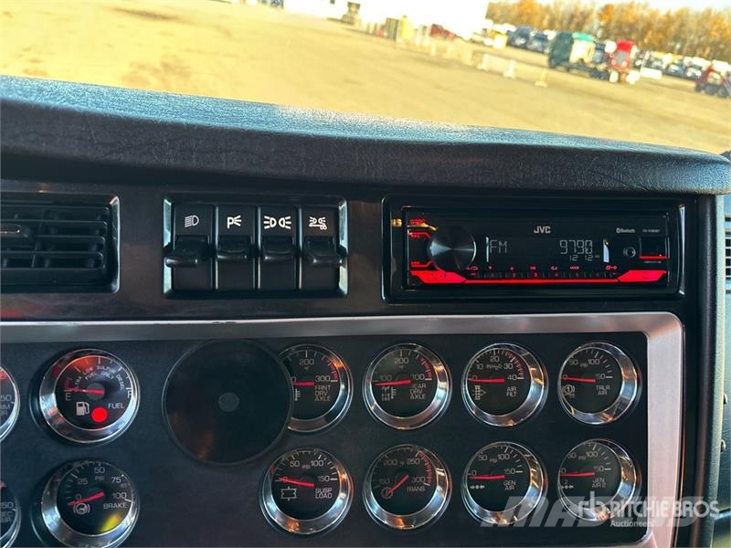 Kenworth T800 Tractor Units