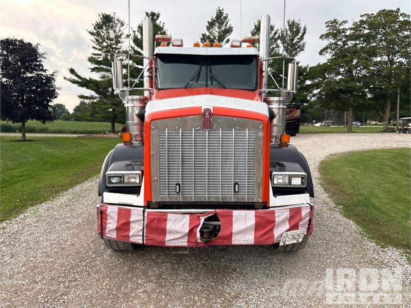 Kenworth T800 Vetopöytäautot