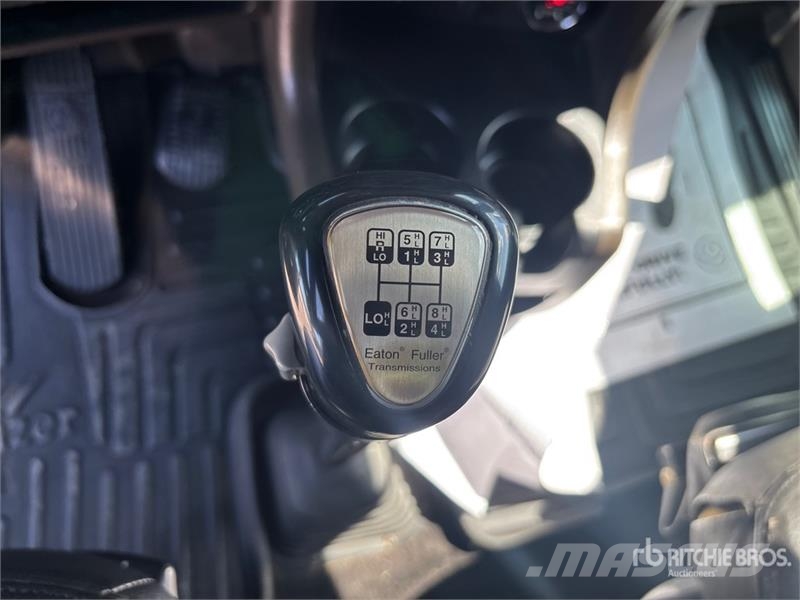 Kenworth T800 Vetopöytäautot