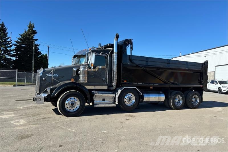 Kenworth T800 Pašizgāzējs
