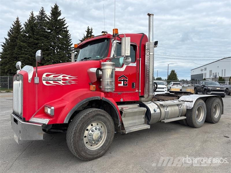 Kenworth T800 Vetopöytäautot