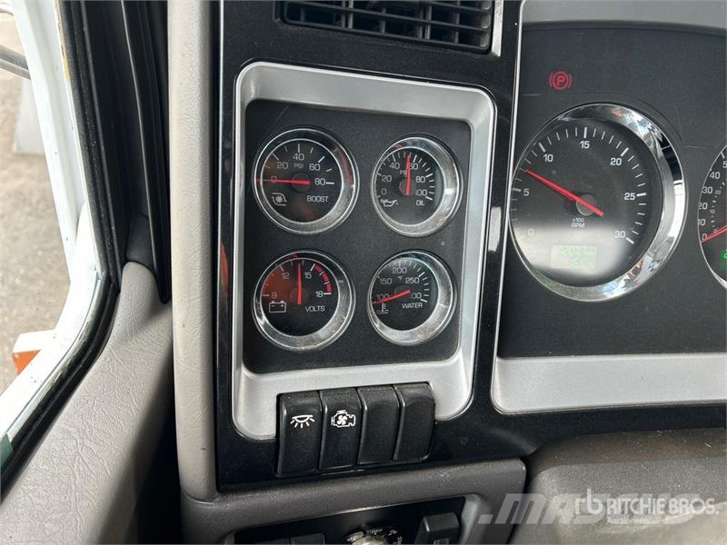 Kenworth T800 Kabine i unutrašnjost
