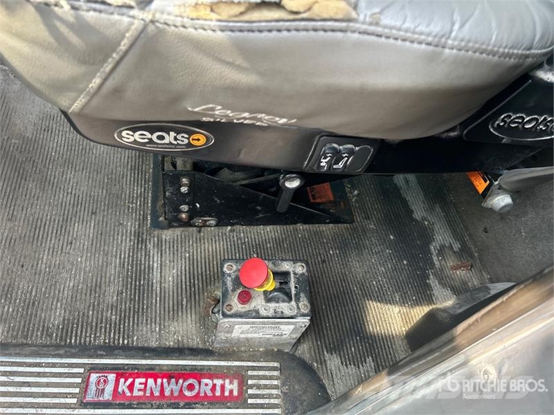 Kenworth T800 Prime Movers