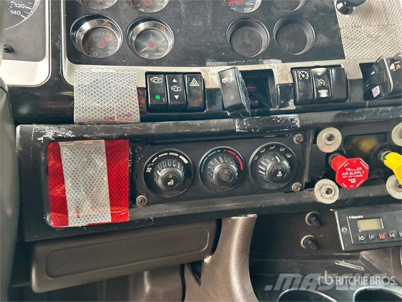 Kenworth T800 Влекачи